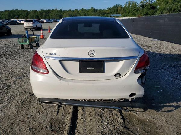2016 MERCEDES-BENZ C C300