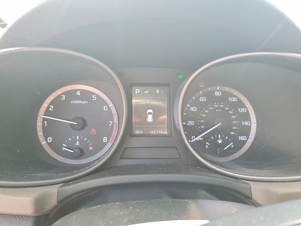 2018 HYUNDAI SANTA FE Sport Base