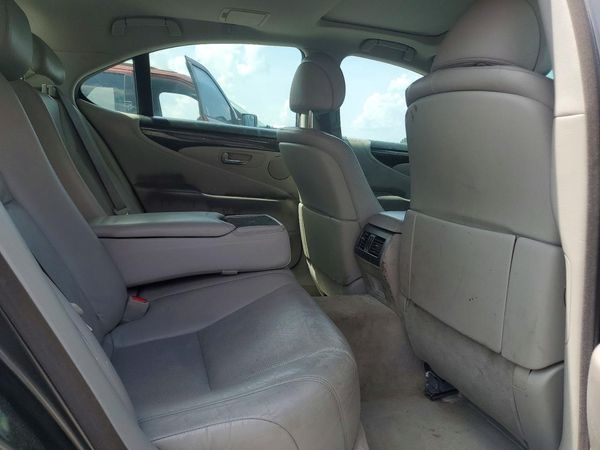 2012 LEXUS LS 460