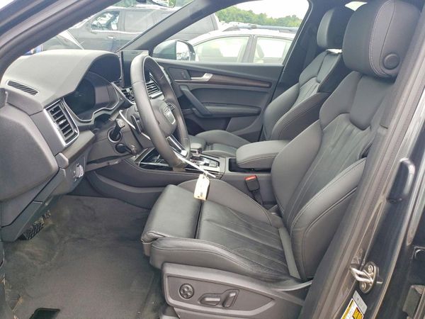 2022 AUDI Q5