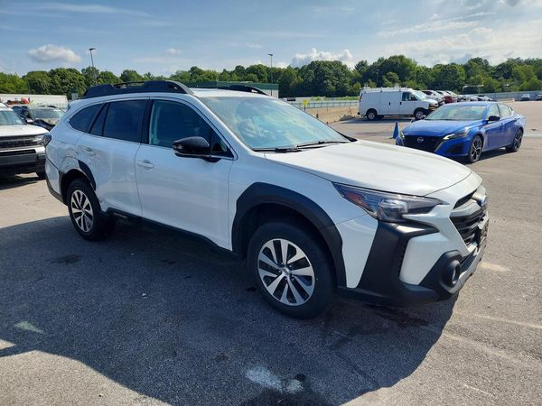 2025 SUBARU OUTBACK Premium — Passenger 3/4