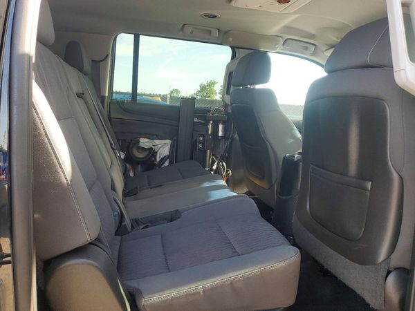 2015 CHEVROLET SUBURBAN LS