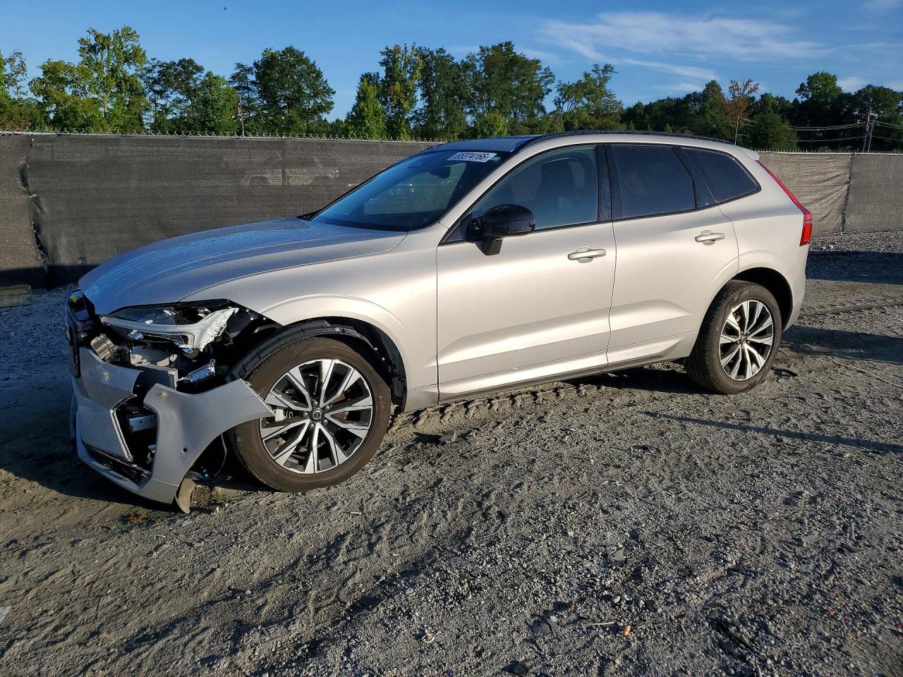 2025 VOLVO XC60 Plus Dark