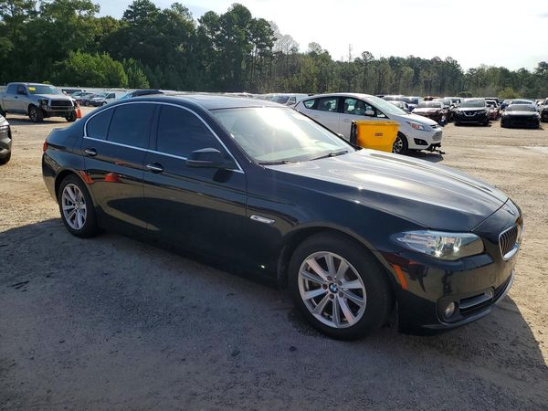 2015 BMW 528