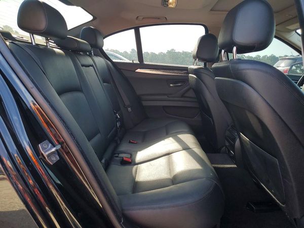 2015 BMW 528