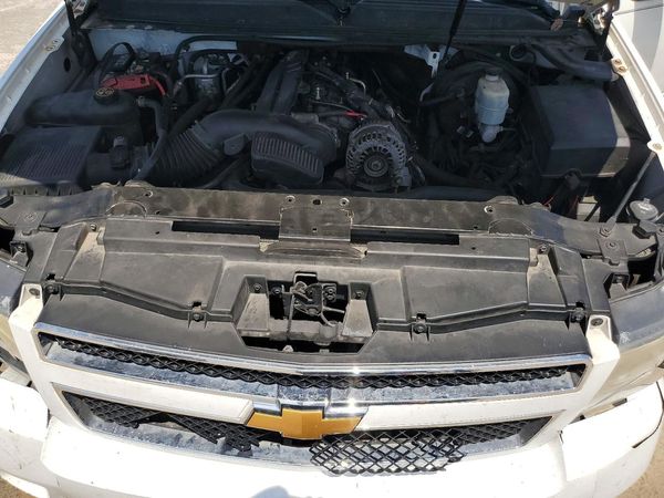 2013 CHEVROLET TAHOE