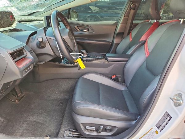 2023 TOYOTA PRIUS — DENT