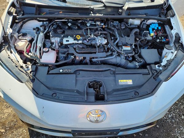 2023 TOYOTA PRIUS — Engine bay