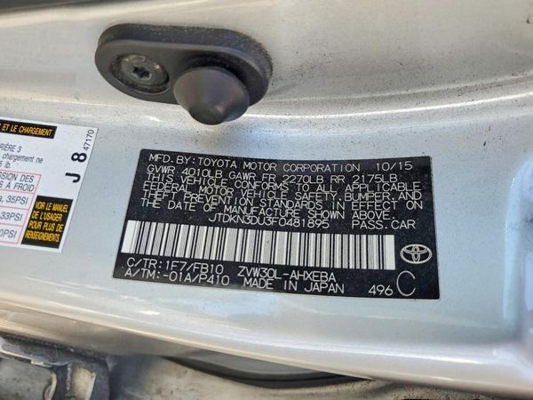 2015 TOYOTA PRIUS