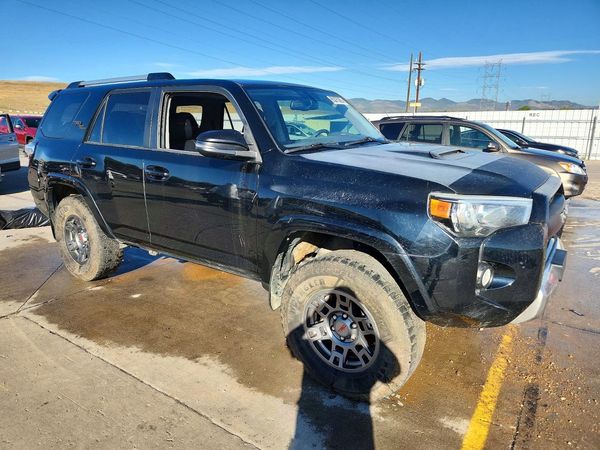 2017 TOYOTA 4RUNNER