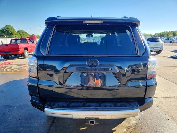 2017 TOYOTA 4RUNNER