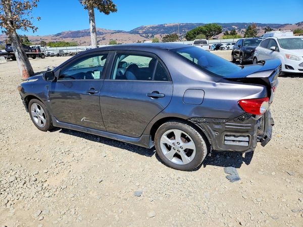 2012 TOYOTA COROLLA
