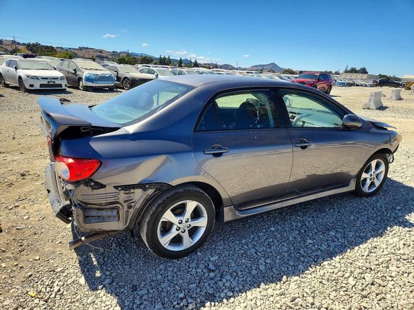 2012 TOYOTA COROLLA