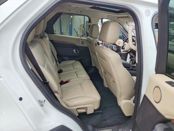 2017 LAND ROVER DISCOVERY