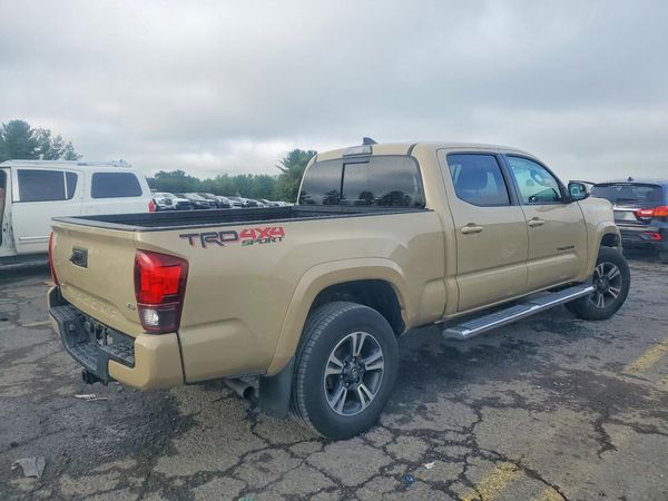 2019 TOYOTA TACOMA SR5