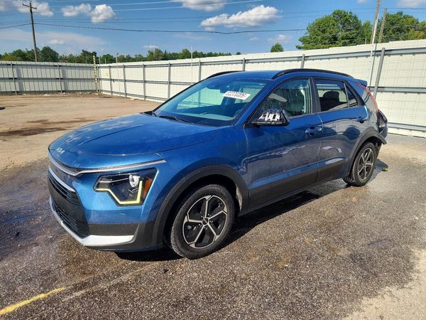 2024 KIA NIRO