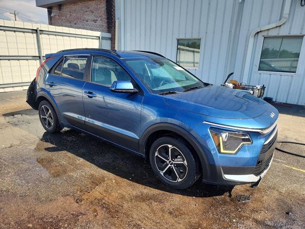 2024 KIA NIRO