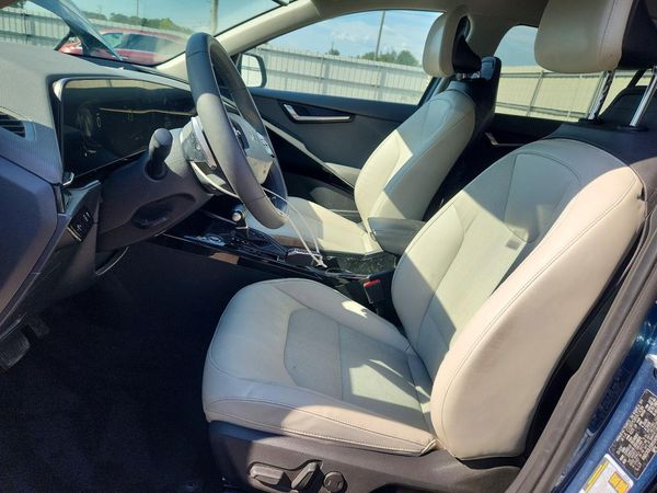 2024 KIA NIRO