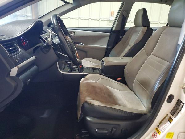 2015 TOYOTA CAMRY