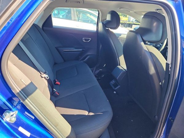 2026 KIA K4 LX, LXS