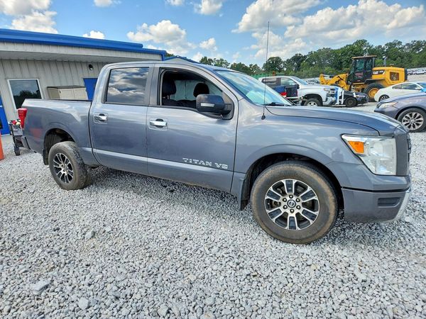2020 NISSAN TITAN