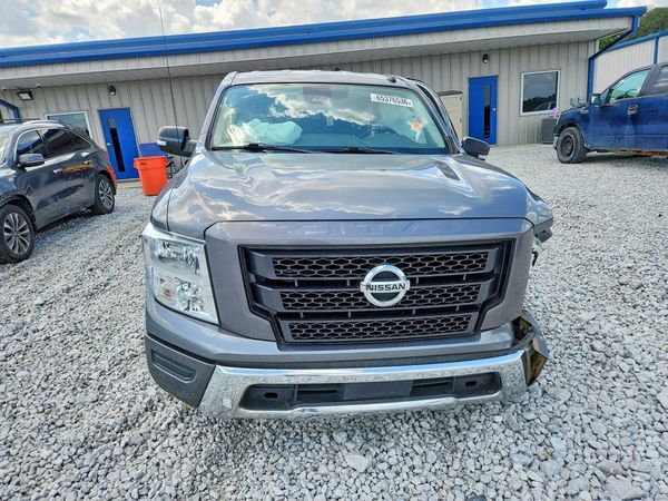 2020 NISSAN TITAN