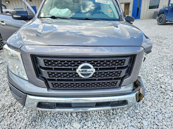2020 NISSAN TITAN