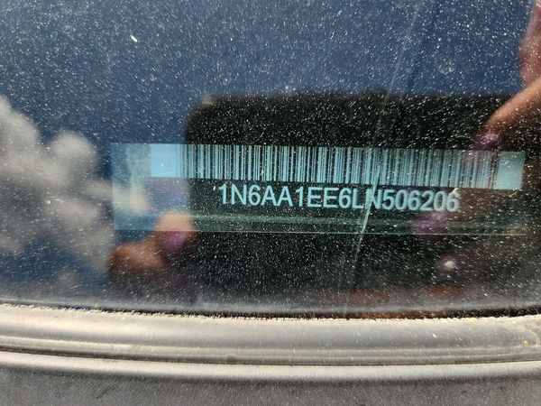 2020 NISSAN TITAN