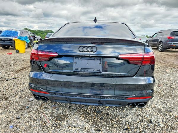 2023 AUDI S4 quattro Premium Plus