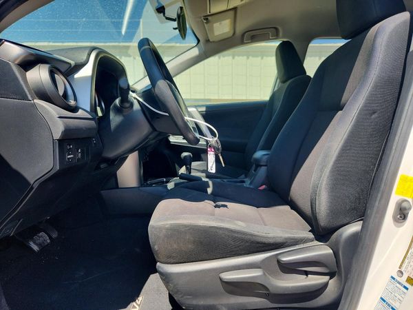 2016 TOYOTA RAV4 LE (X Grade)