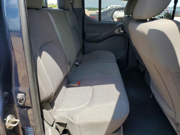 2019 NISSAN FRONTIER