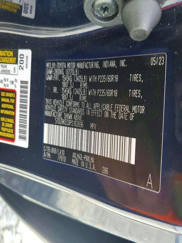 2023 TOYOTA SIENNA Limited