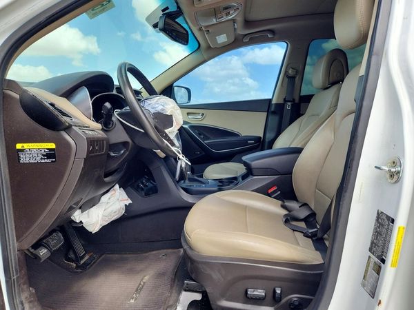 2017 HYUNDAI SANTA FE — DENT