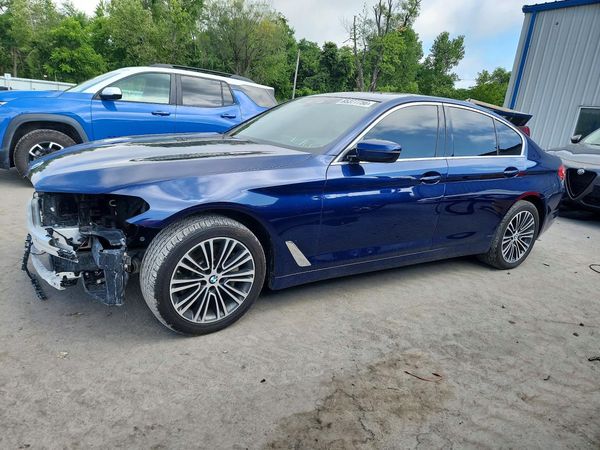 2020 BMW 530