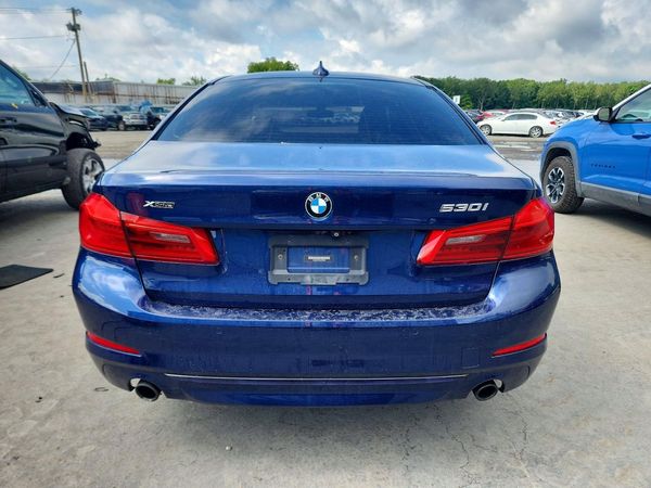 2020 BMW 530