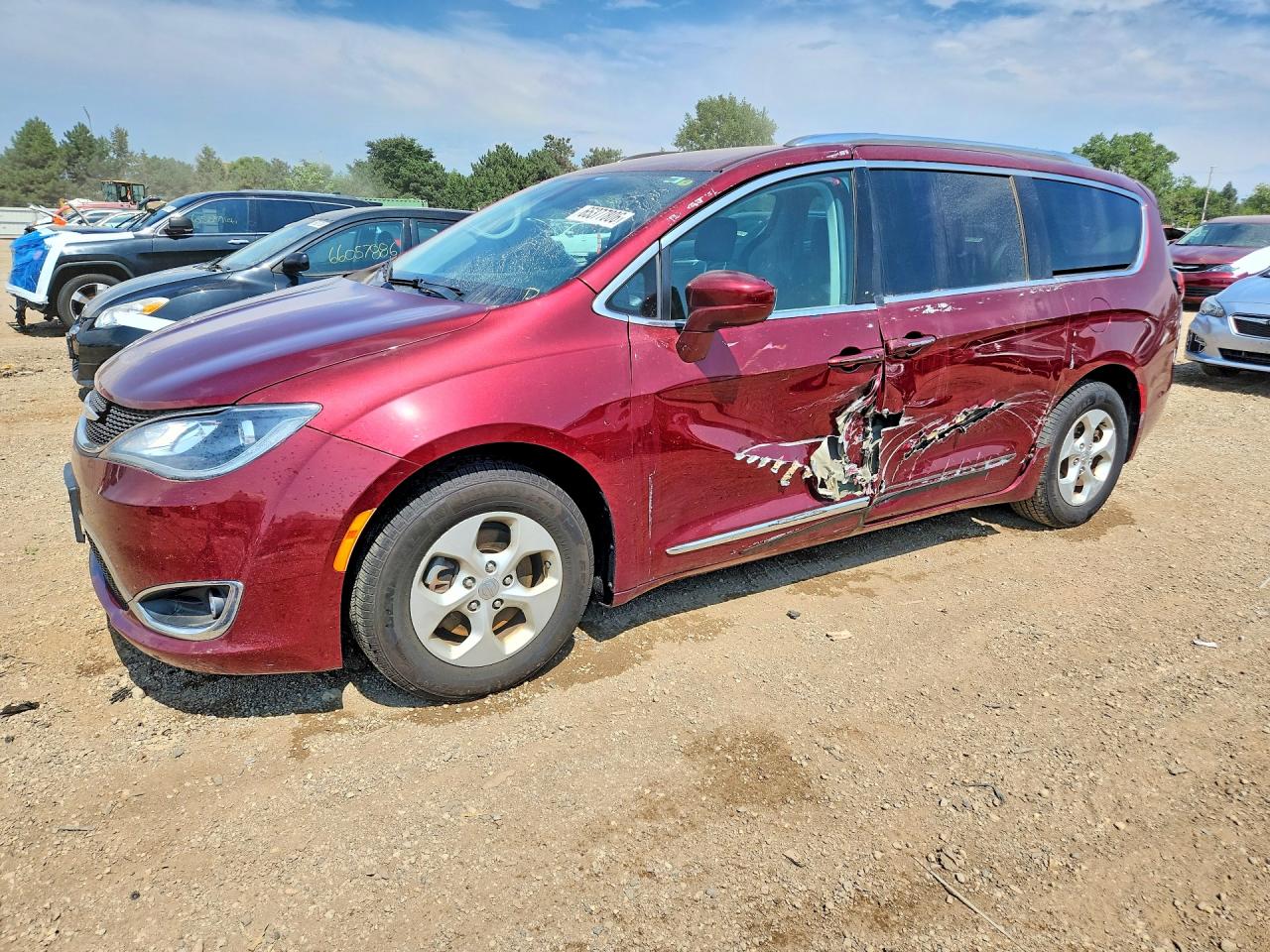 2017 CHRYSLER PACIFICA Touring L Plus