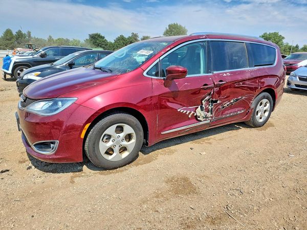 2017 CHRYSLER PACIFICA Touring L Plus