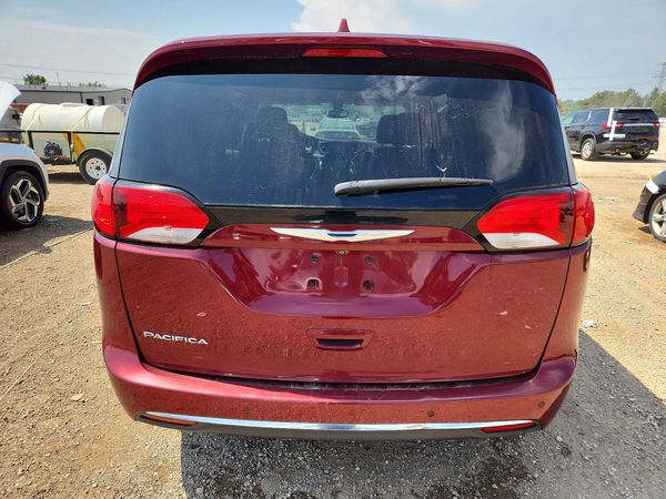 2017 CHRYSLER PACIFICA Touring L Plus