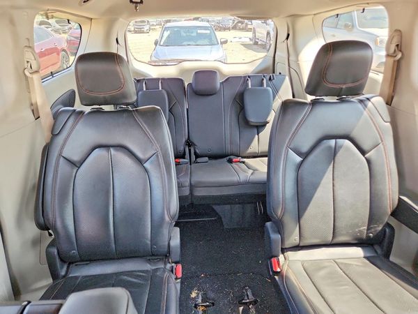2017 CHRYSLER PACIFICA Touring L Plus