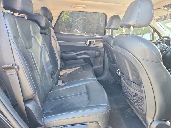 2021 KIA SORENTO