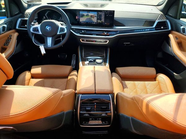 2025 BMW X5