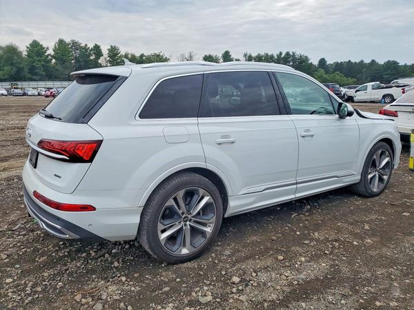 2022 AUDI Q7