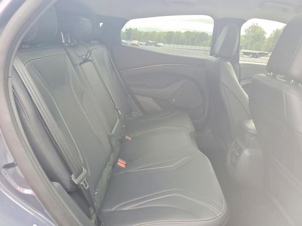 2021 FORD MUSTANG Premium