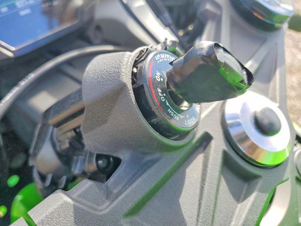 2026 KAWASAKI ZX636