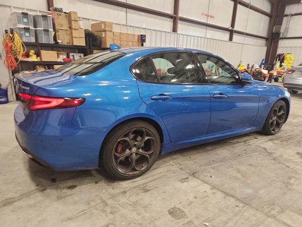 2018 ALFA ROMEO GIULIA TI AWD