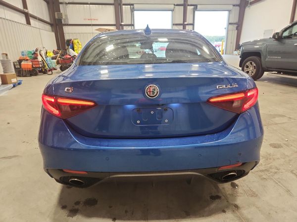 2018 ALFA ROMEO GIULIA TI AWD