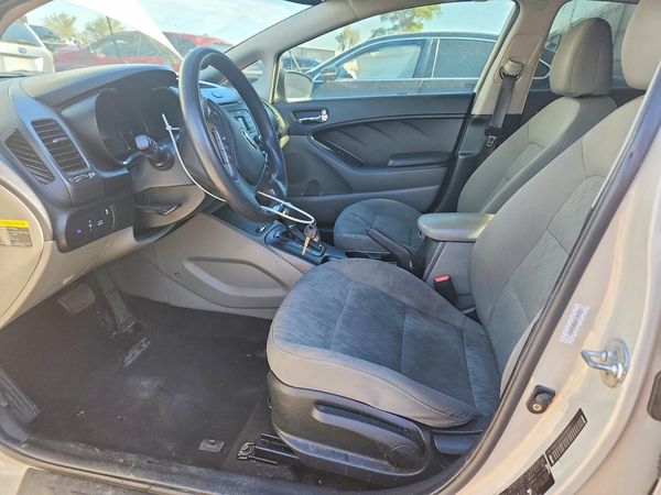 2014 KIA FORTE LX