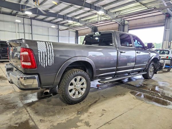 2019 RAM 3500 LIMITED CREW CAB 4X4