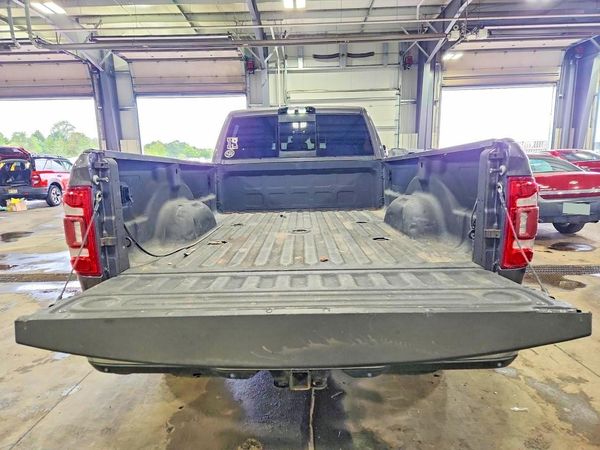2019 RAM 3500 LIMITED CREW CAB 4X4