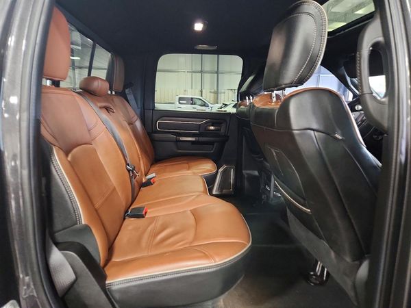 2019 RAM 3500 LIMITED CREW CAB 4X4